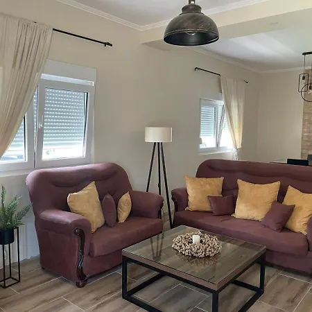 Eva Apartament *