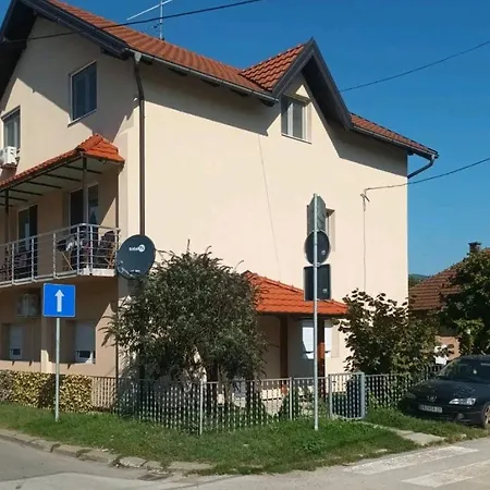 Eva *
